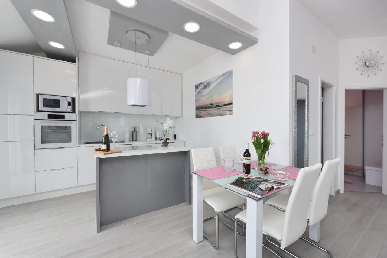 Deluxe Apartman Korina & Ramona زادار المظهر الخارجي الصورة